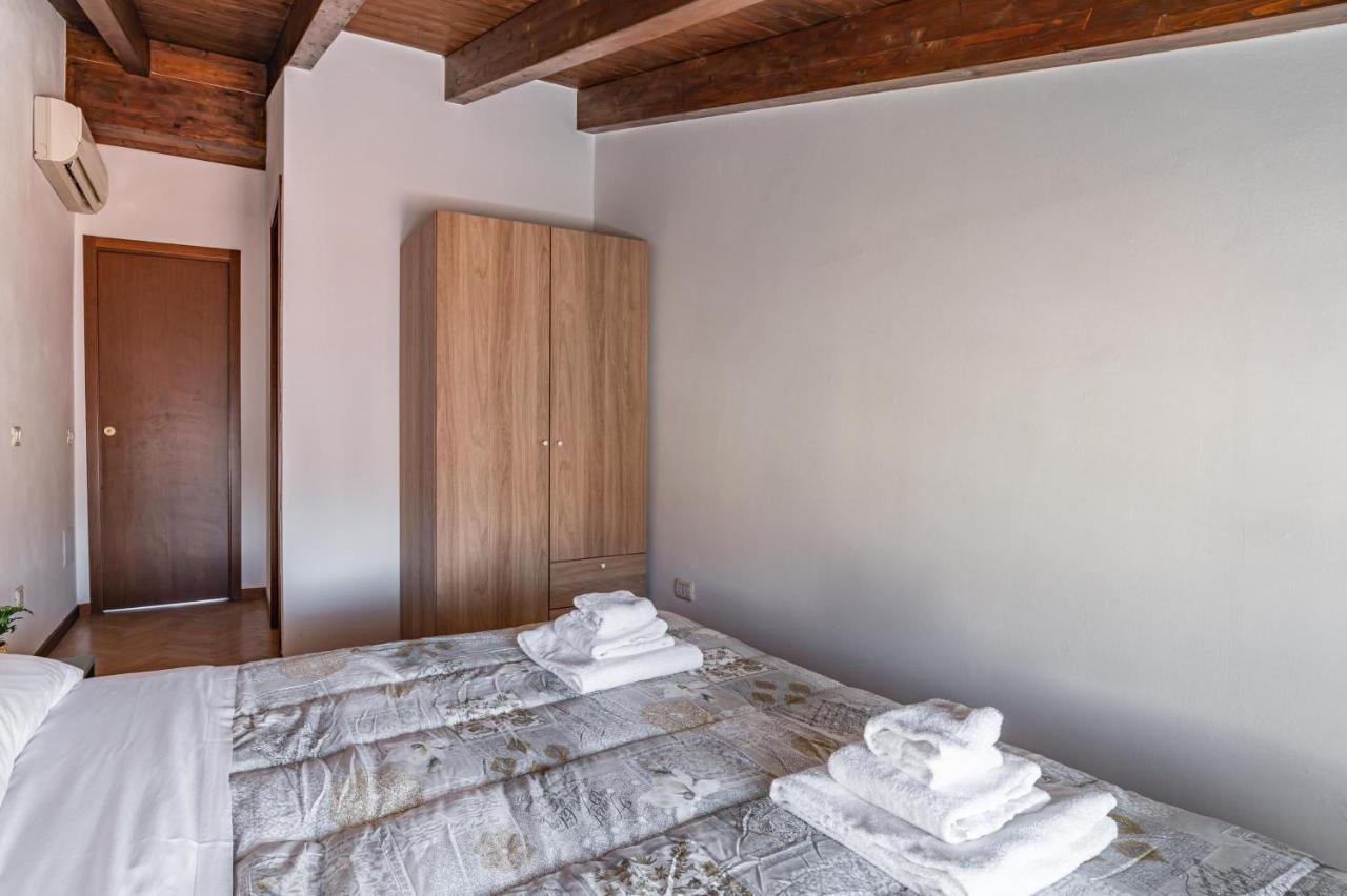Parma Parco Ducale Duplex Apartment With Parking Bagian luar foto