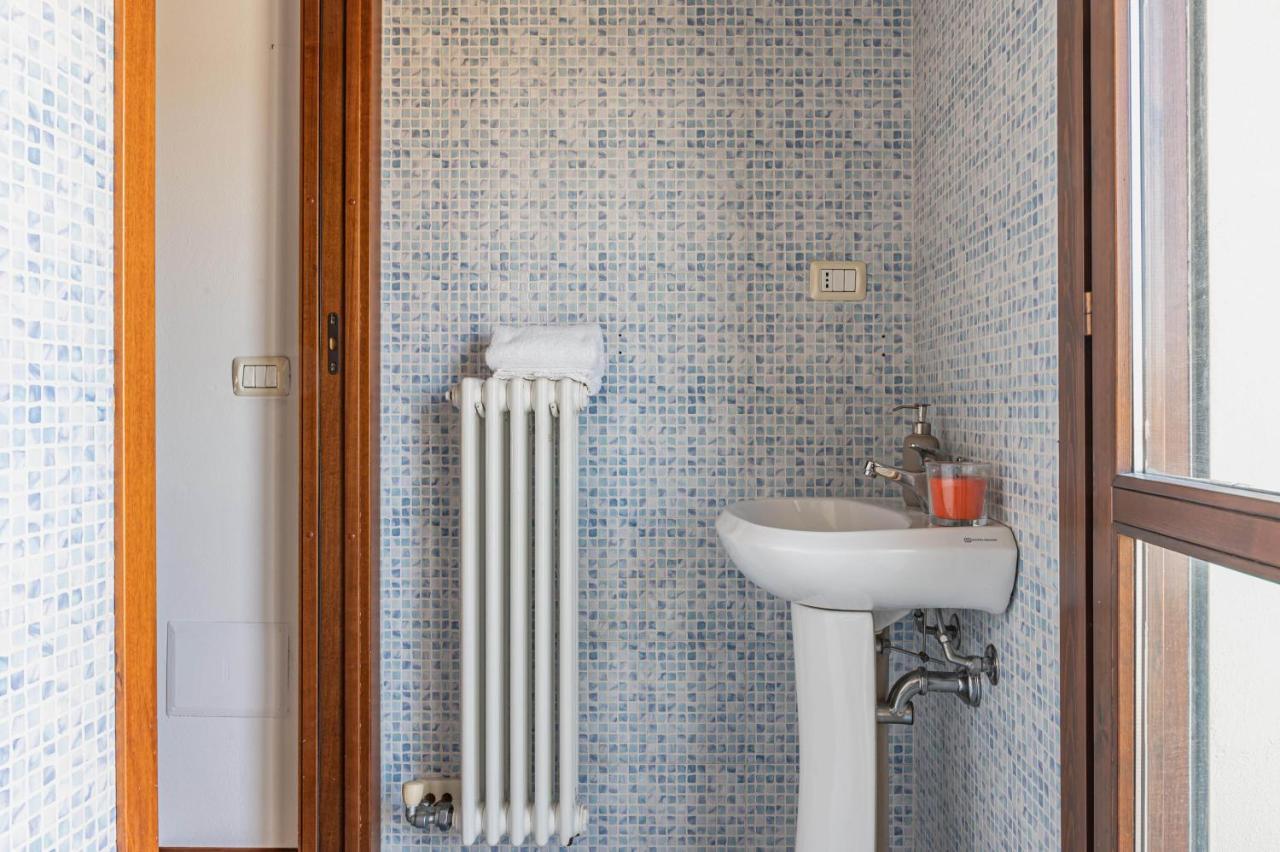 Parma Parco Ducale Duplex Apartment With Parking Bagian luar foto