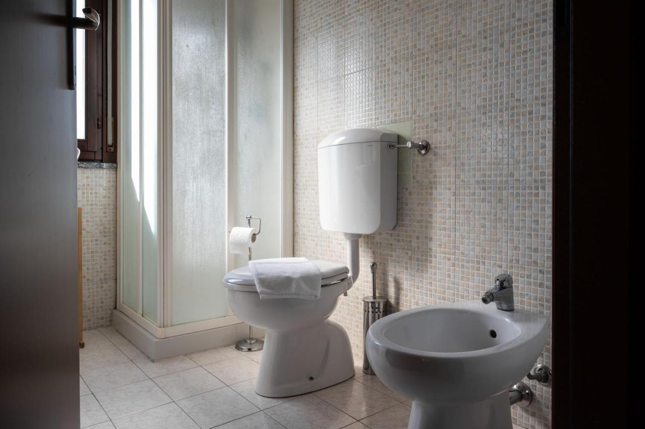 Parma Parco Ducale Duplex Apartment With Parking Bagian luar foto