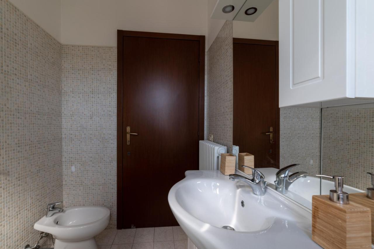 Parma Parco Ducale Duplex Apartment With Parking Bagian luar foto