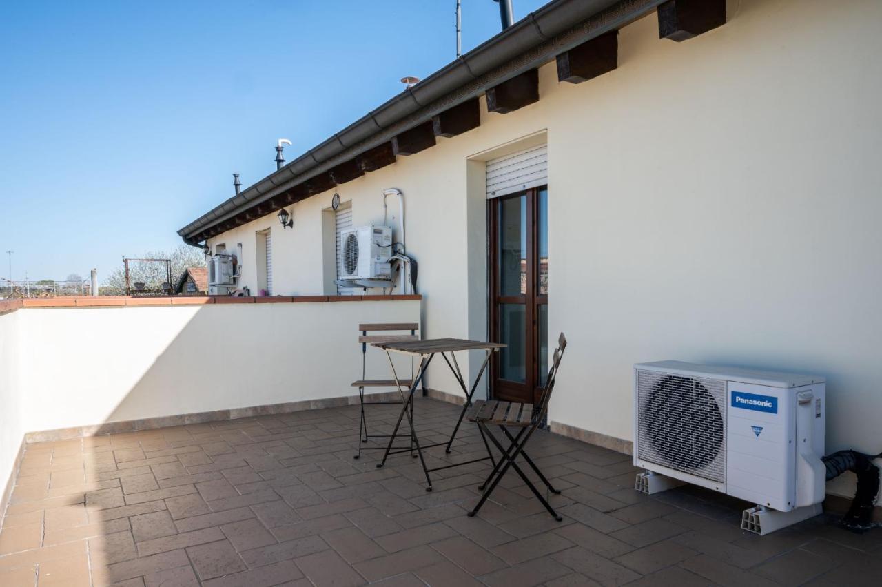 Parma Parco Ducale Duplex Apartment With Parking Bagian luar foto